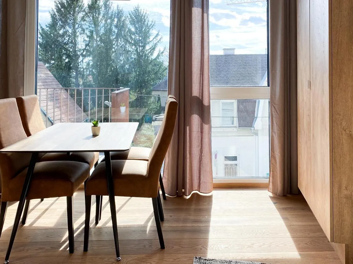 DAREBELL - Designerapartments Kirchfeldgasse Wien