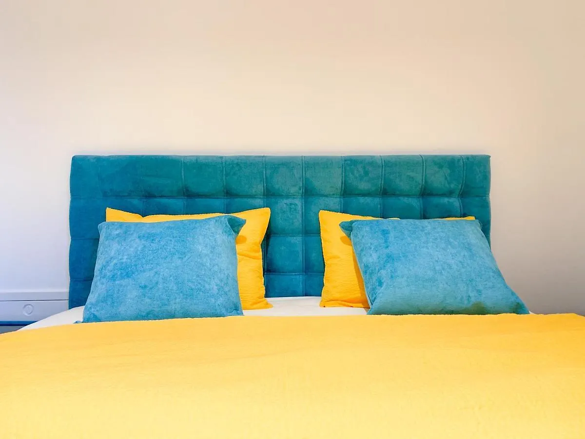 Darebell - Designerapartments Kirchfeldgasse Vienna 0*,